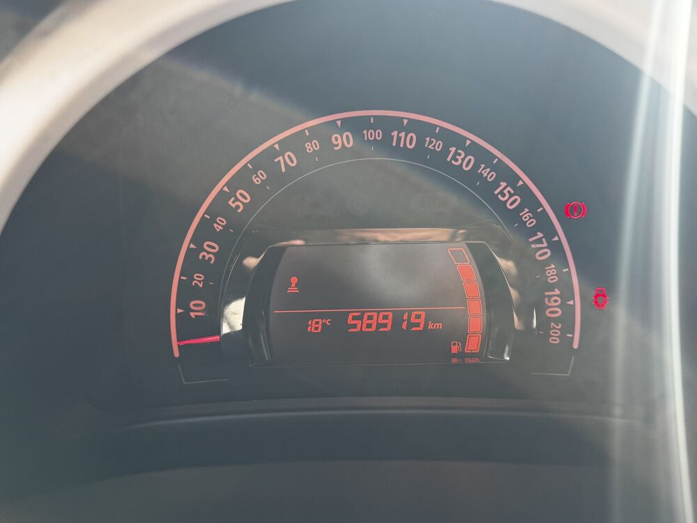 Twingo III 1.0 SCE 70 STOP & START ZEN E6C 2019 occasion 92370 Chaville