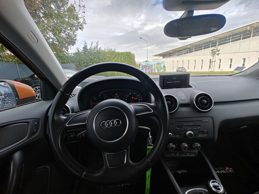 A1 1.6 TDI 90ch FAP Ambiente 5 places 2013 occasion 90400 Danjoutin