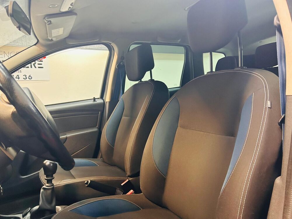 Duster 1.5 dCi 110 cv - Finition Laur&eacute;ate – 149 500 km – SUV Diesel 2015 occasion 71300 Montceau-les-Mines