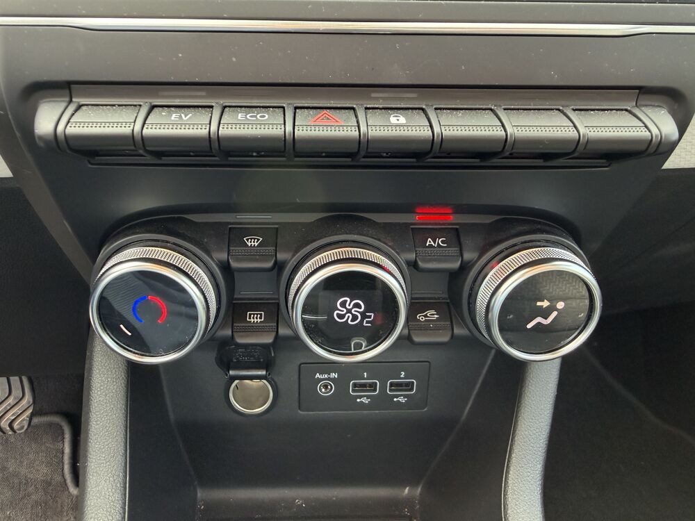 Clio 1.6 i 16V Hybrid 143 cv 2022 occasion 51000 Ch&acirc;lons-en-Champagne