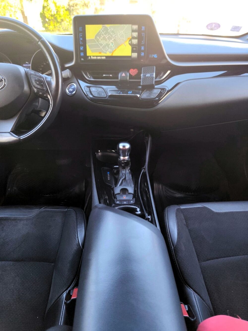 C-HR 1.8 FULL HYBRID122 COLLECTION 2018 occasion 34160 Castries