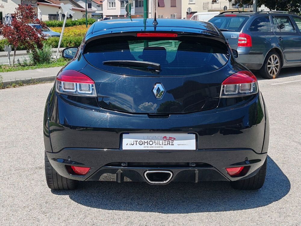 M&eacute;gane III RS Phase 2 Coup&eacute; 2.0 T 16V 265 cv 2012 occasion 25300 Pontarlier