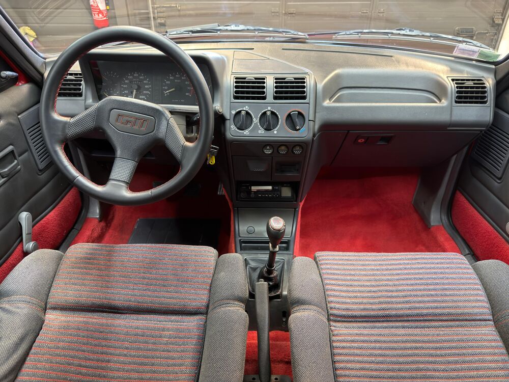 205 GTI 1.6L 115 CV 1988 occasion 71300 Montceau-les-Mines