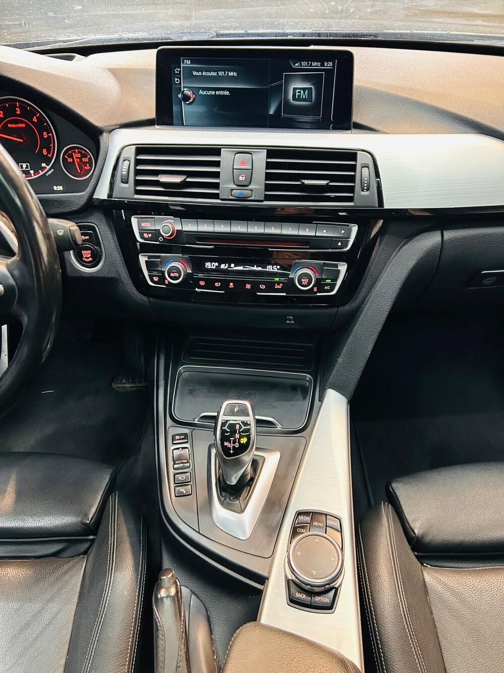 S&eacute;rie 3 (F31) 320d 190 cv xDrive BVA M Sport – Toit Ouvrant – R&eacute;visi 2016 occasion 71300 Montceau-les-Mines