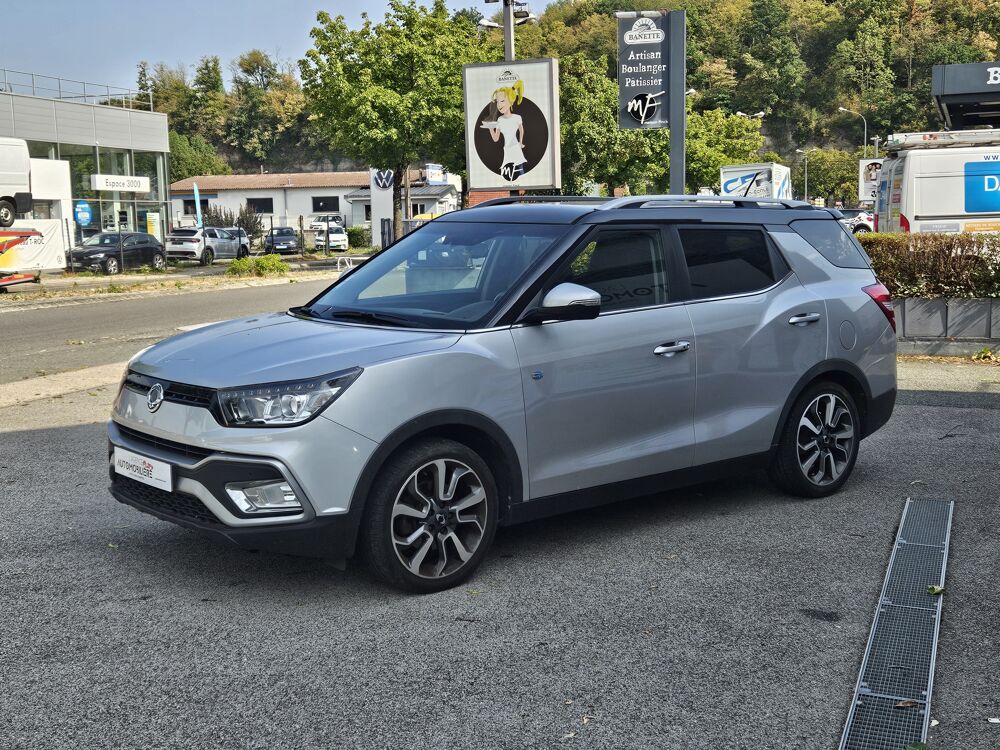 Tivoli XLV 160 1.6 115 CV 2WD SPORT ( Bluetooth - Cam&eacute;ra - GPS ...) 2017 occasion 25400 Audincourt
