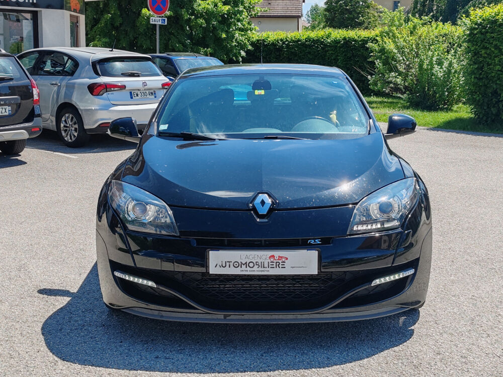 M&eacute;gane III RS Phase 2 Coup&eacute; 2.0 T 16V 265 cv 2012 occasion 25300 Pontarlier