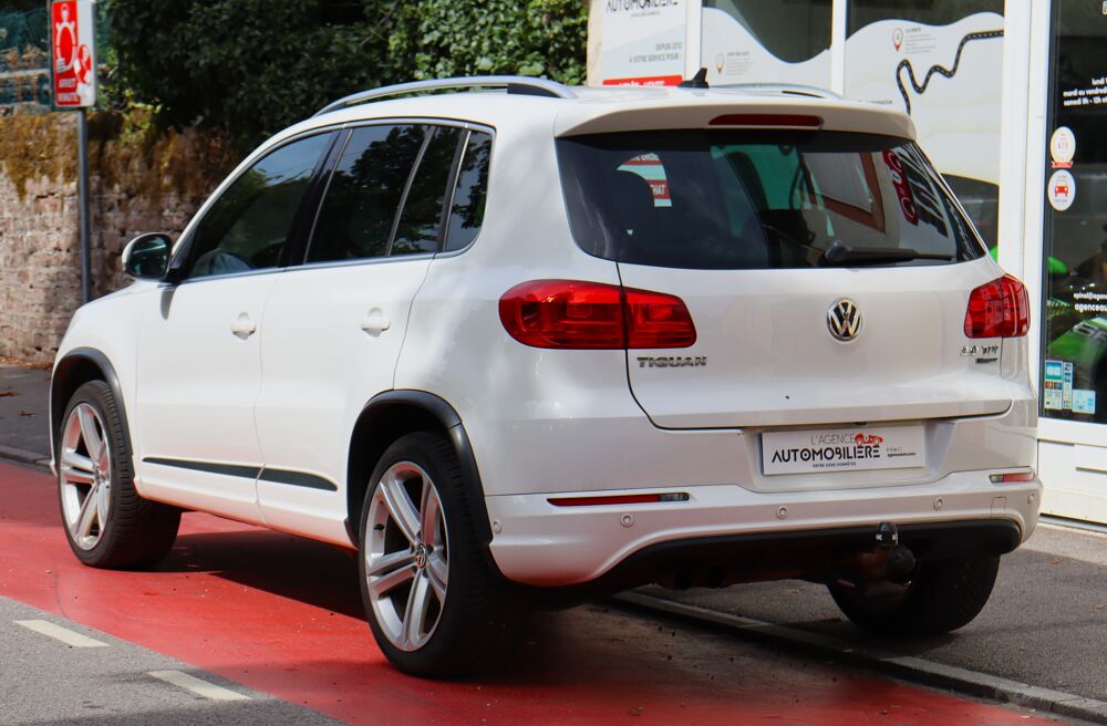 Tiguan Ph.II 2.0 TDi 140 R-Line 4Motion DSG7 (Attelage, CarPlay, Di 2013 occasion 88000 &Eacute;pinal