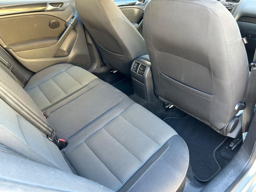 Golf 1.6 TDI 105 CONFORTLINE 5 portes // DISTRI OK // CT VIERGE 2010 occasion 34160 Castries