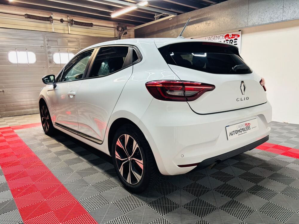 Clio V 1.0 tce 100 cv essence / gpl evolution 2023 occasion 71300 Montceau-les-Mines