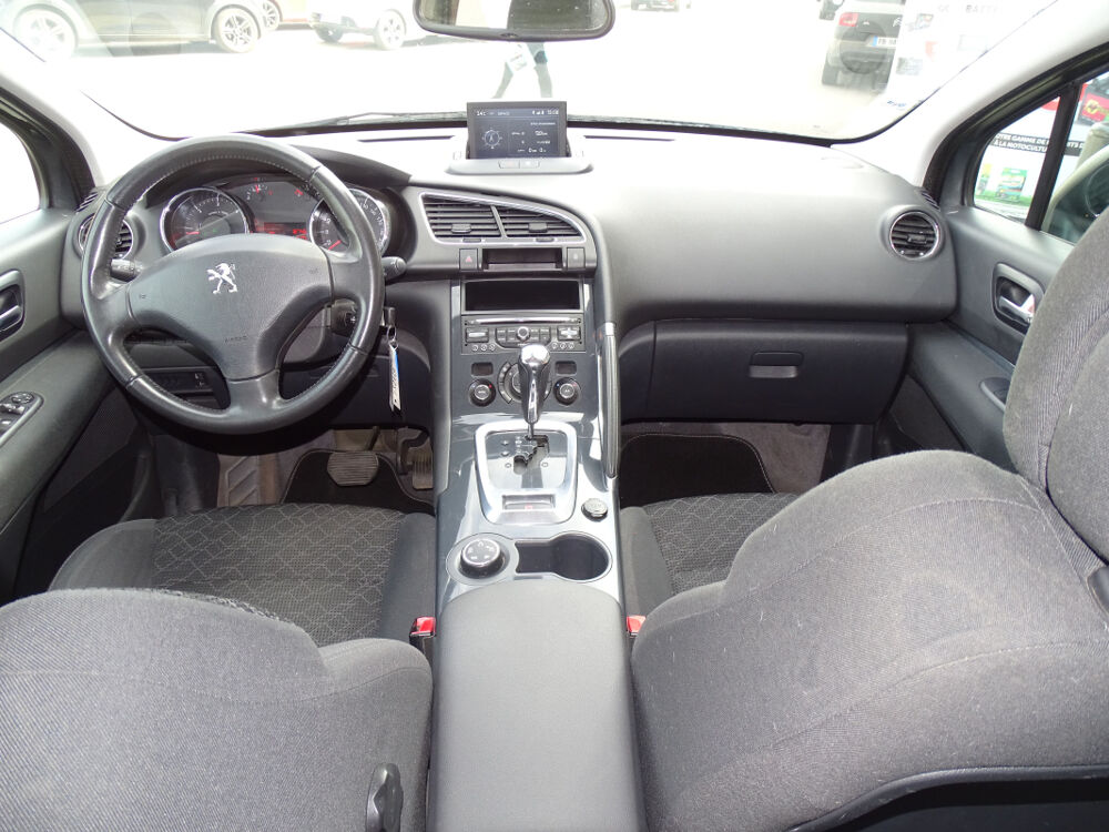 3008 GENERATION-I SUV POLYVALENT 2015 occasion 27500 Pont-Audemer