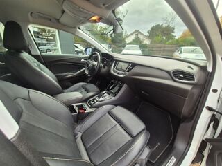 Grandland x X 1.6 i 16V 300 PHEV 4x4 EAT8 S&S 200 cv Bo&icirc;te auto ULTIMATE 2020 occasion 25400 Audincourt