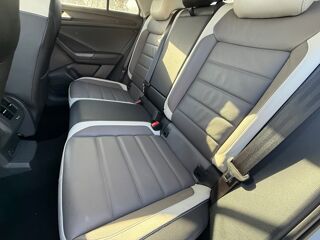 T-ROC 2.0 TDI 150ch R-Line 4Motion DSG7 2018 occasion 44860 Pont-Saint-Martin