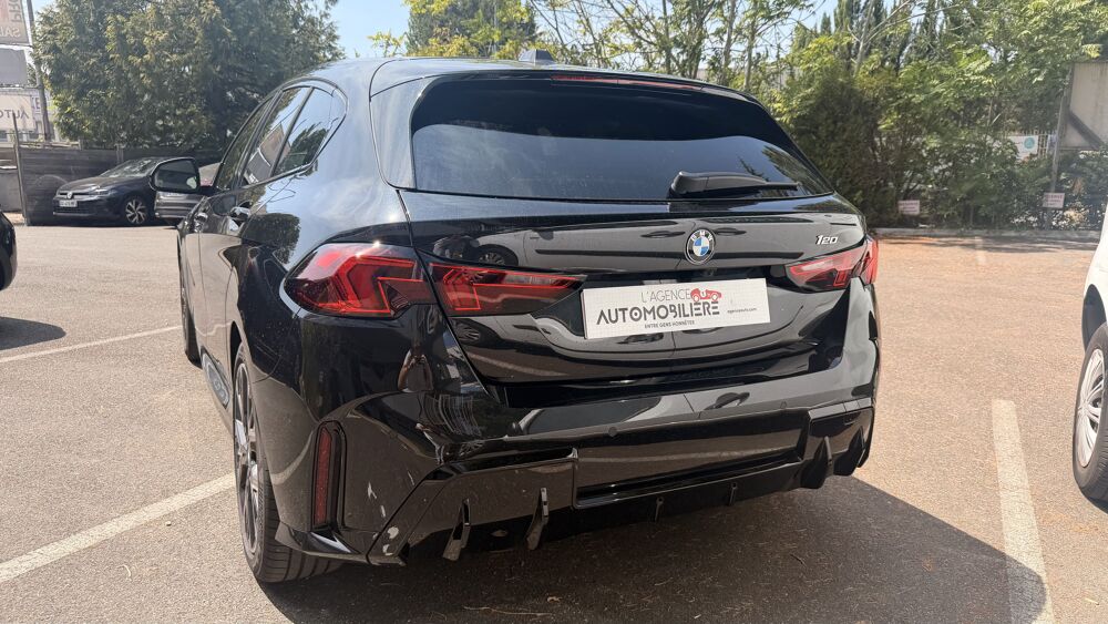 S&eacute;rie 1 (F70) 120i 1.5 i 12V Hybrid DCT7 170 cv Bo&icirc;te auto 2026 occasion 91120 Palaiseau