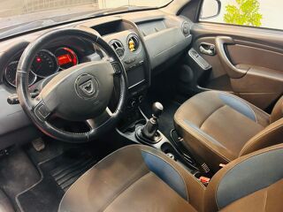Duster 1.5 dCi 110 cv - Finition Laur&eacute;ate – 149 500 km – SUV Diesel 2015 occasion 71300 Montceau-les-Mines