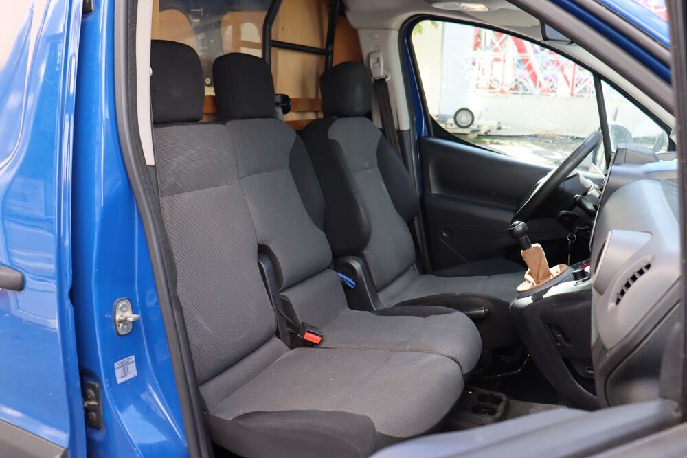 Partner Utilitaire 1.6 BlueHDi 75 BVM (Distribution &agrave; jour, CarPlay, 2017 occasion 88000 &Eacute;pinal