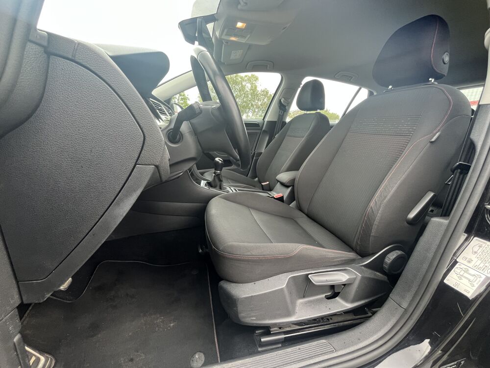 Golf 2.0 TDI 150 Chv Sound // GARANTIE 1 AN 2018 occasion 44860 Pont-Saint-Martin