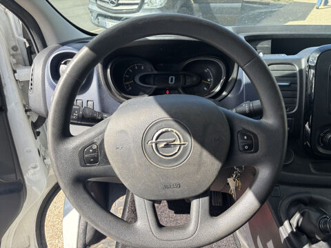 Vivaro L2H2 1.6 CDTI 120 cv - Chaine de distribution 2016 occasion 49124 Saint-Barth&eacute;lemy-d'Anjou