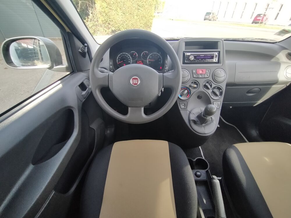 Panda 1.2 8v 69ch Dynamic Euro5 2011 occasion 90400 Danjoutin