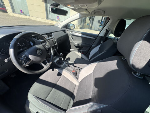 Octavia 2.0 TDI 150ch CR Green Tec TOUR DE FRANCE 2016 occasion 68390 Sausheim
