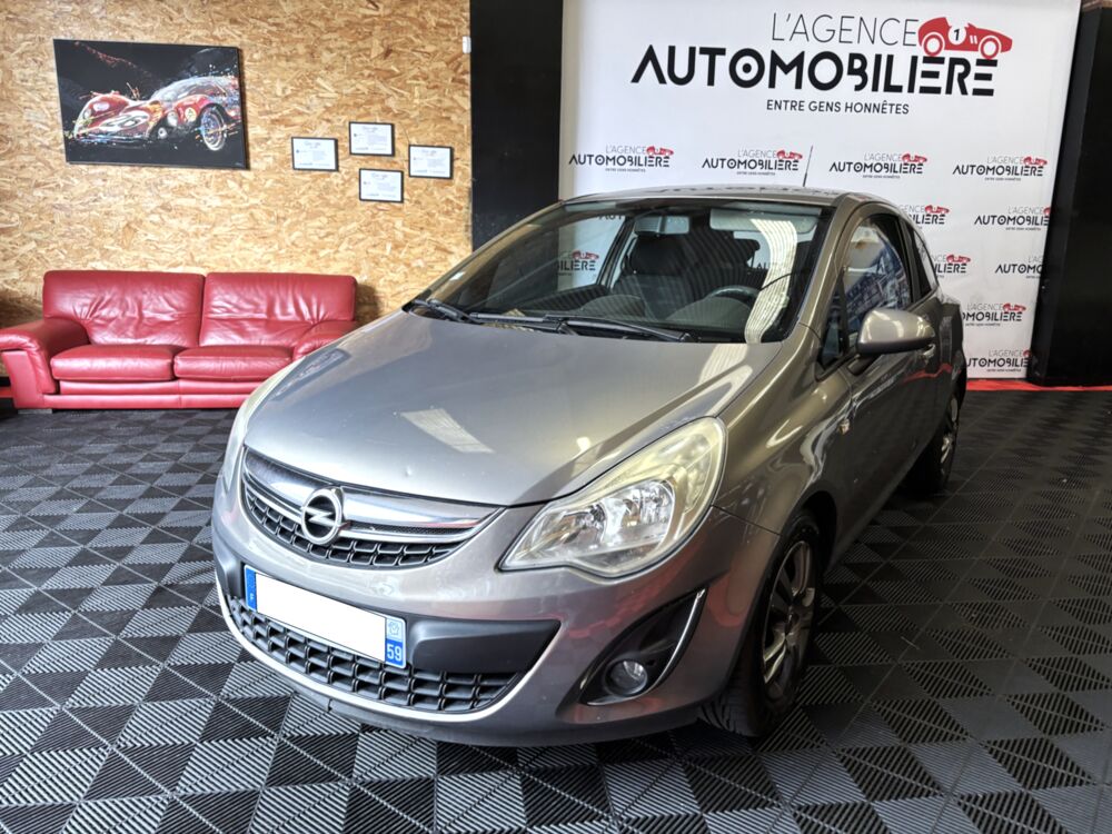 Corsa 1.2 TwinPort 85 Color Edition 2012 occasion 59640 Dunkerque