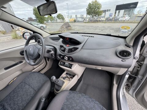 Twingo II 1.2 60 ECO2 AUTHENTIQUE | 2EME MAIN | BLUETOOTH | GARANTI 2007 occasion 44860 Pont-Saint-Martin