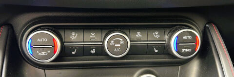 Stelvio 2.2 210 Q4 ESTREMA AT8 *SUIVI ALFA ROMEO, TOIT OUVRANT* 2022 occasion 92370 Chaville