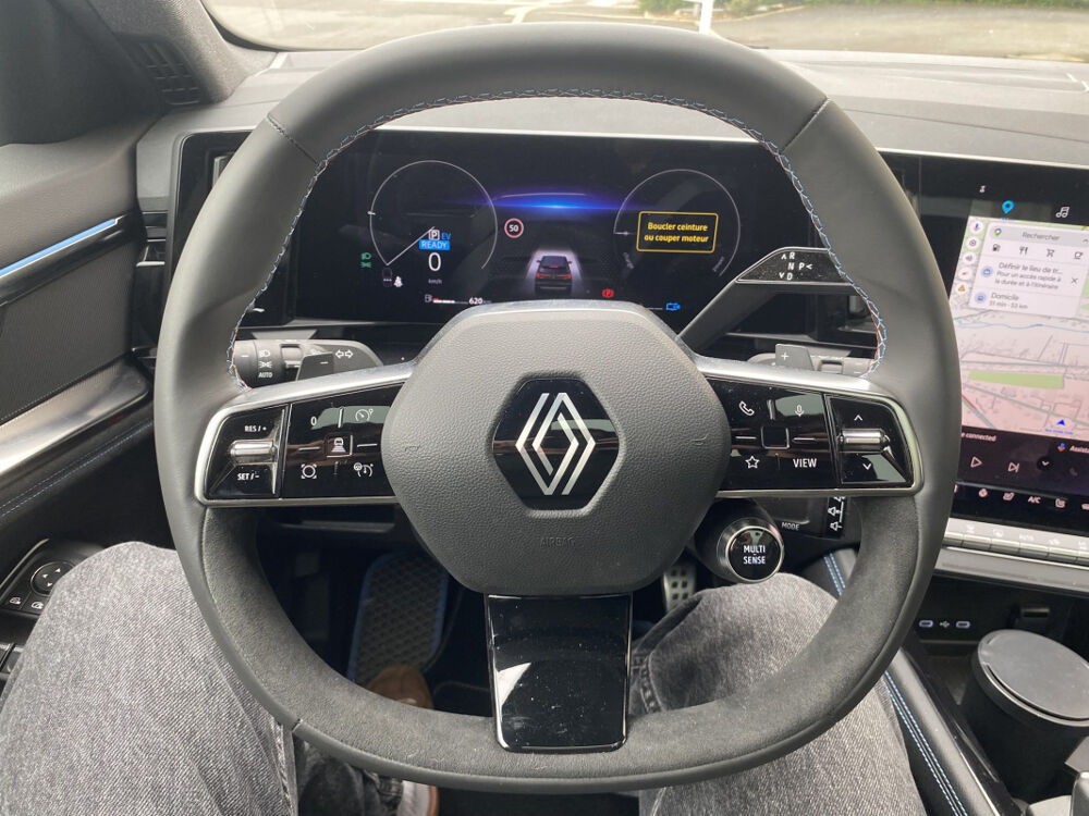 Austral 1.2 FULL HYBRID E-TECH 200 ICONIC ESPRIT ALPINE 2024 occasion 80480 Salou&euml;l