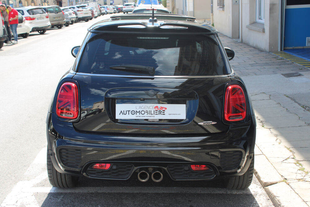 Cooper 2.0 230 JOHN COOPER WORKS ULTIMATE BVA ( Toit ouvrant, Carpl 2019 occasion 34200 S&egrave;te