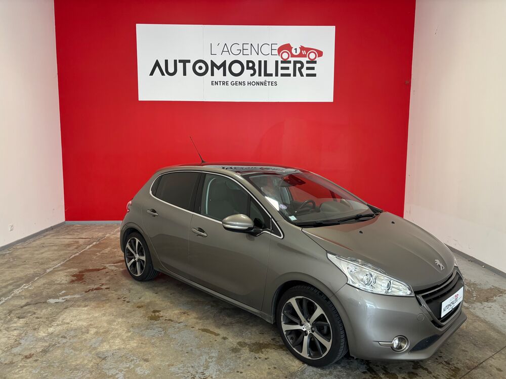 208 Peugeot ALLURE 1.6 VTI + TOIT PANORAMIQUE 2014 occasion 37170 Chambray-l&egrave;s-Tours