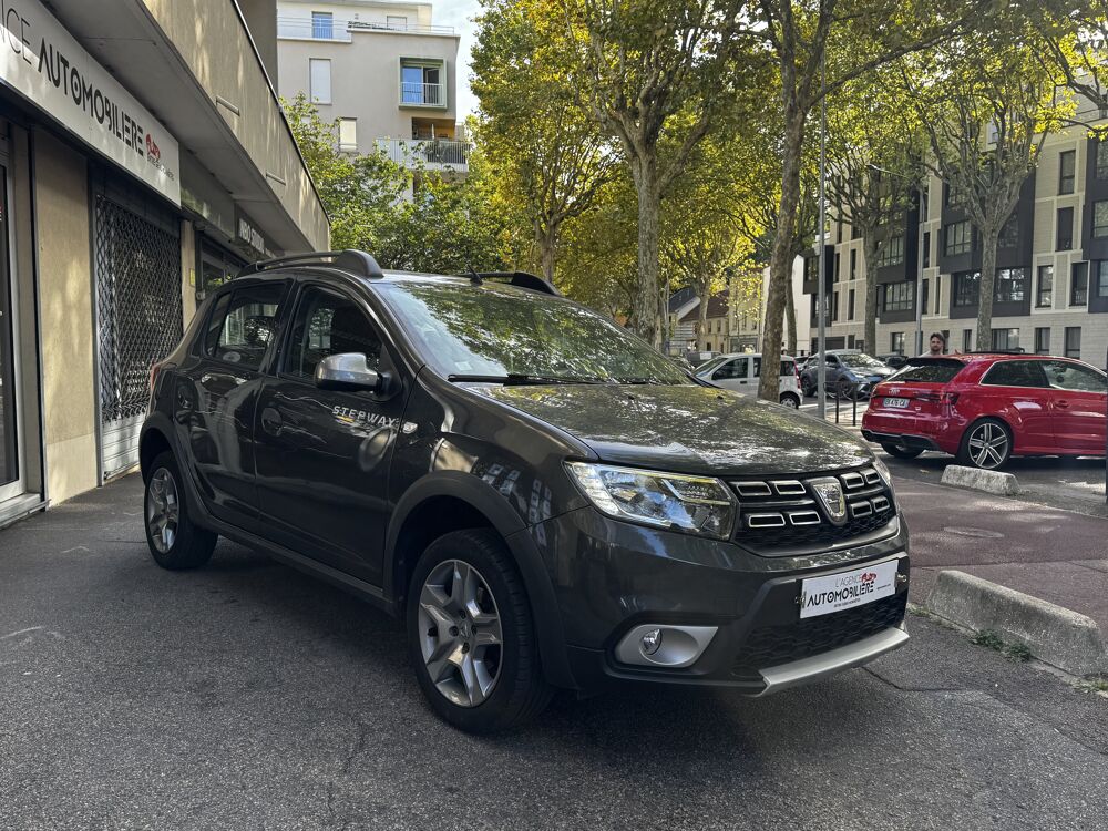 Sandero II (2) STEPWAY 1.0 SCE 75 URBAN *FAIBLE KILOMETRAGE, SUIVI D 2020 occasion 92370 Chaville