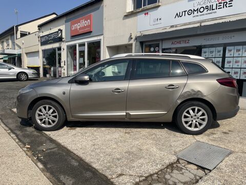 M&eacute;gane III Estate 1.5 dCi 110 cv - XV de France - 2&egrave;me main 2011 occasion 49124 Saint-Barth&eacute;lemy-d'Anjou