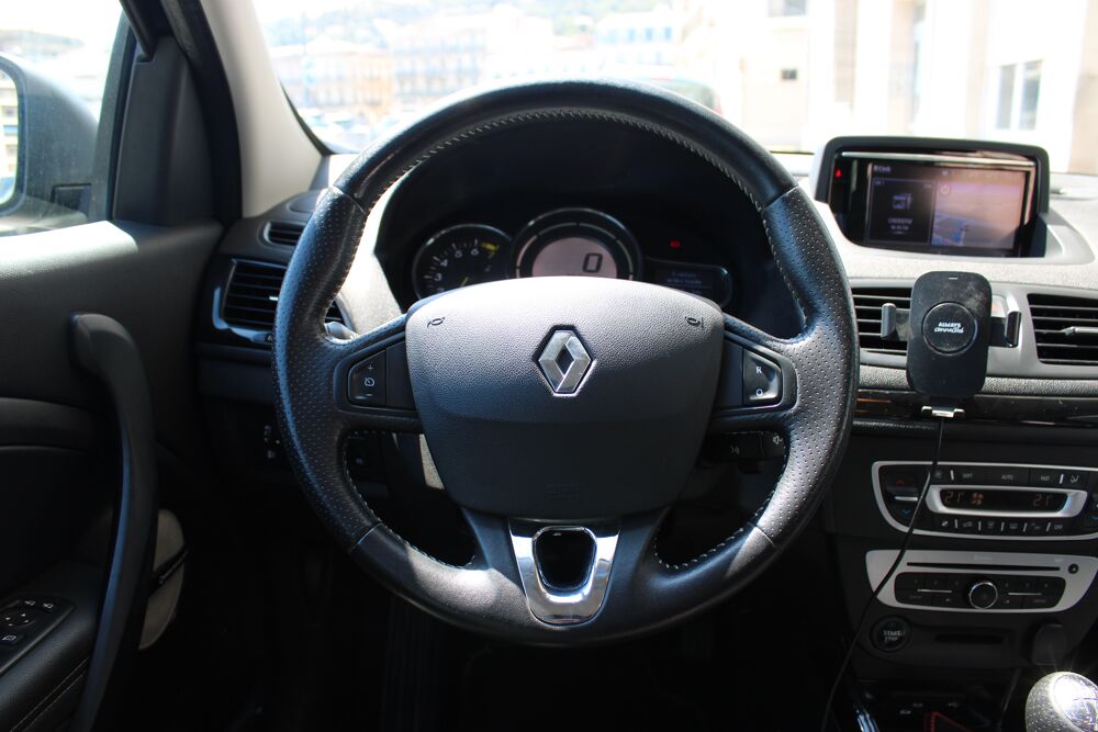 M&eacute;gane 1.2 TCE 130 ENERGY BOSE ( Radar Arr, Moteur &agrave; cha&icirc;ne, Son bo 2014 occasion 34200 S&egrave;te
