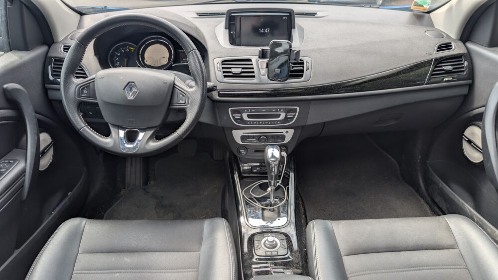 M&eacute;gane Bose Phase 3 Estate 1.2 TCe EDC 132 cv Bo&icirc;te auto toit ouvra 2015 occasion 91120 Palaiseau