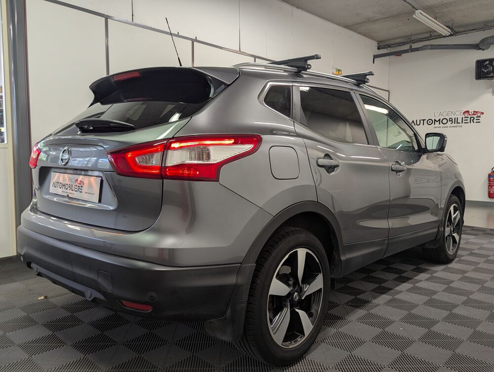 Qashqai II 1.2 DIG-T 115 N-CONNECTA 2017 occasion 95800 Cergy
