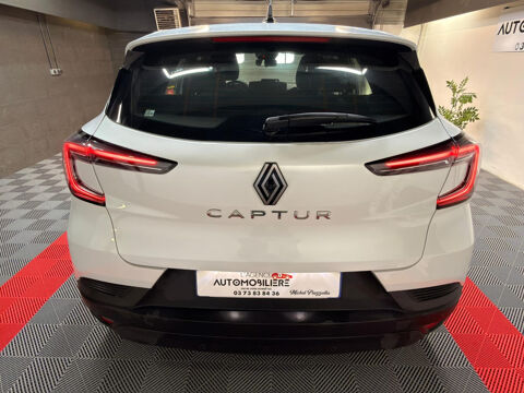 Captur II (2) 1.0 TCE 90 EVOLUTION 2024 occasion 71300 Montceau-les-Mines