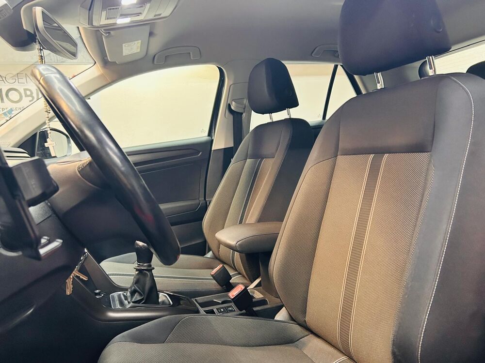 T-ROC 1.0 TSI 116 cv Finition Lounge – Suivi Volkswagen – 2&egrave;me Mai 2018 occasion 71300 Montceau-les-Mines