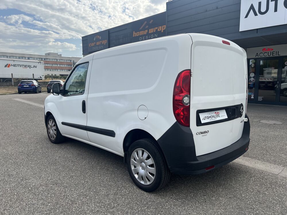 Combo VP 1.6 CDTI ecoFLEX S&S 105 cv 2016 occasion 68390 Sausheim