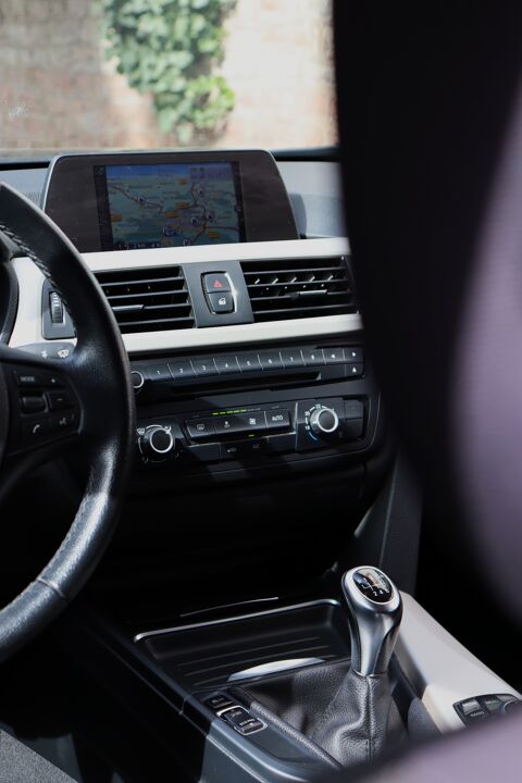 S&eacute;rie 3 (F31) Touring 318d 143 Business Design (Hayon &eacute;lectrique, D&eacute; 2014 occasion 88000 &Eacute;pinal