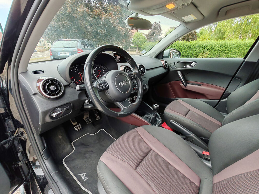 A1 Phase 2 Sportback 1.4 TSI 150cv Ambition luxe 2016 occasion 25300 Pontarlier