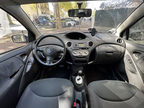 Yaris (2) 65 VVT-I CREATIVE MMT 3P *FAIBLE KILOMETRAGE 2003 occasion 92370 Chaville
