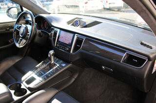 Macan 3.6 TURBO 400 SPORT CHRONO BVA ( Origine FRANCE, Entretien P 2016 occasion 34200 S&egrave;te