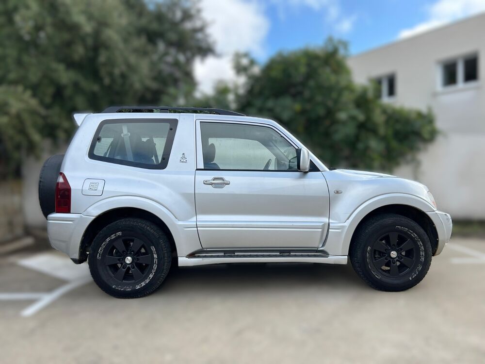 Pajero 3.2 DID 160 AVENTURE 4WD 2003 occasion 34160 Castries