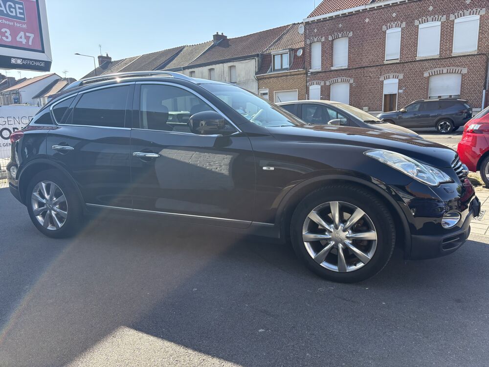 EX37 30d Black Premium BA BOSE TOIT OUVRANT 2011 occasion 59300 Valenciennes