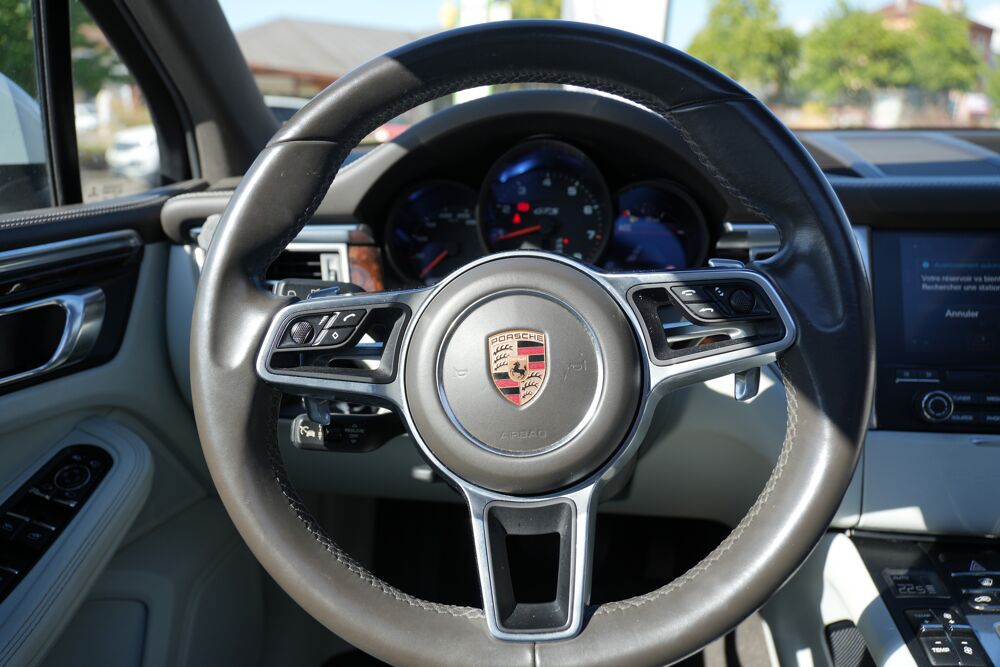 Macan 3.0 V6 360 GTS PDK BVA 2017 occasion 01000 Saint-Denis-l&egrave;s-Bourg