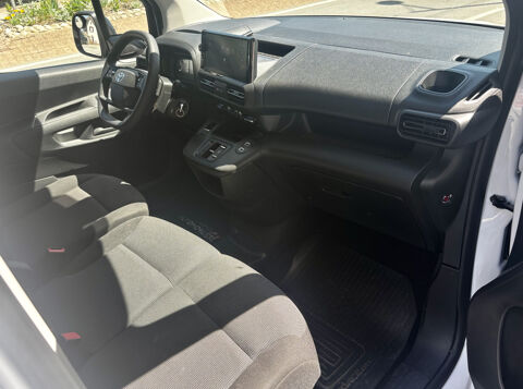 Proace L1 1.5 D-4D 131 ch Business 2024 occasion 88100 Sainte-Marguerite