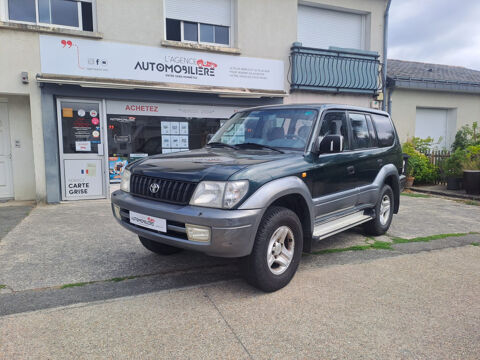 Annonce voiture Toyota Land Cruiser 15490 €