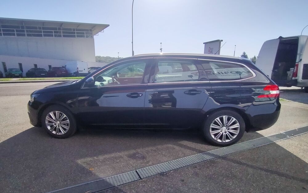 308 SW 1.2 PureTech 130ch S&S GT Line 2018 occasion 90400 Danjoutin