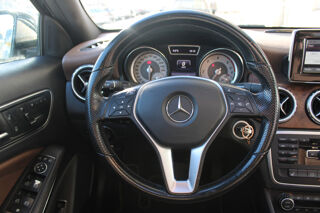 Classe GLA 2.2 200 CDI 135 SENSATION 7G-DCT BVA ( Toit ouvrant, Si&egrave;ges 2014 occasion 34200 S&egrave;te