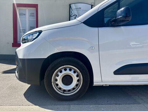 Proace L1 1.5 D-4D 131 ch Business 2024 occasion 88100 Sainte-Marguerite