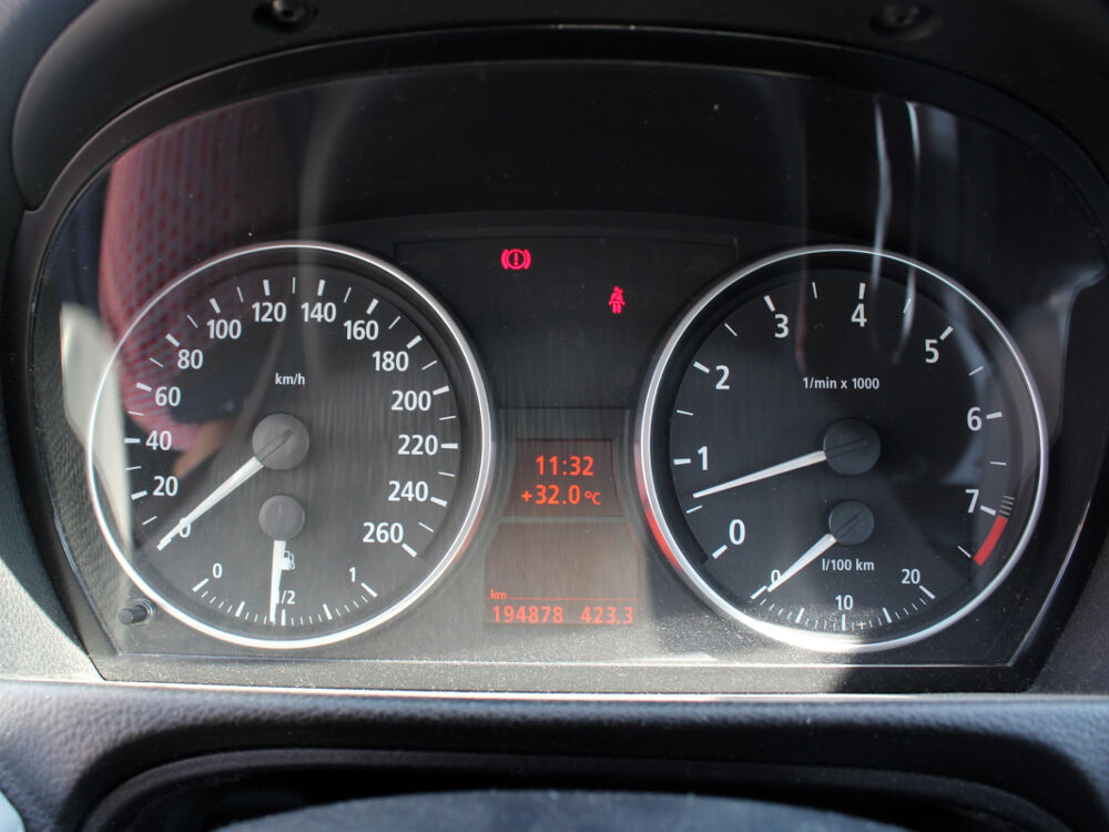 S&eacute;rie 3 325i 218 CH Premiere 2005 occasion 70000 Vesoul
